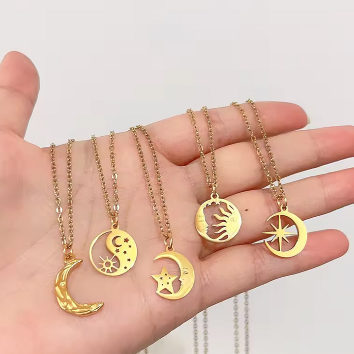 Collier Sun and Moon